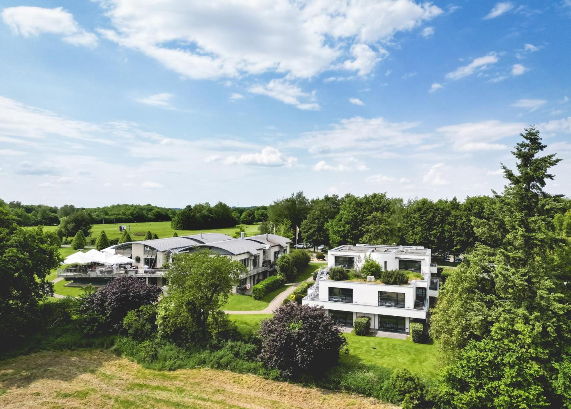 Golfhotel Gut Neuenhof Fröndenberg Esterno foto