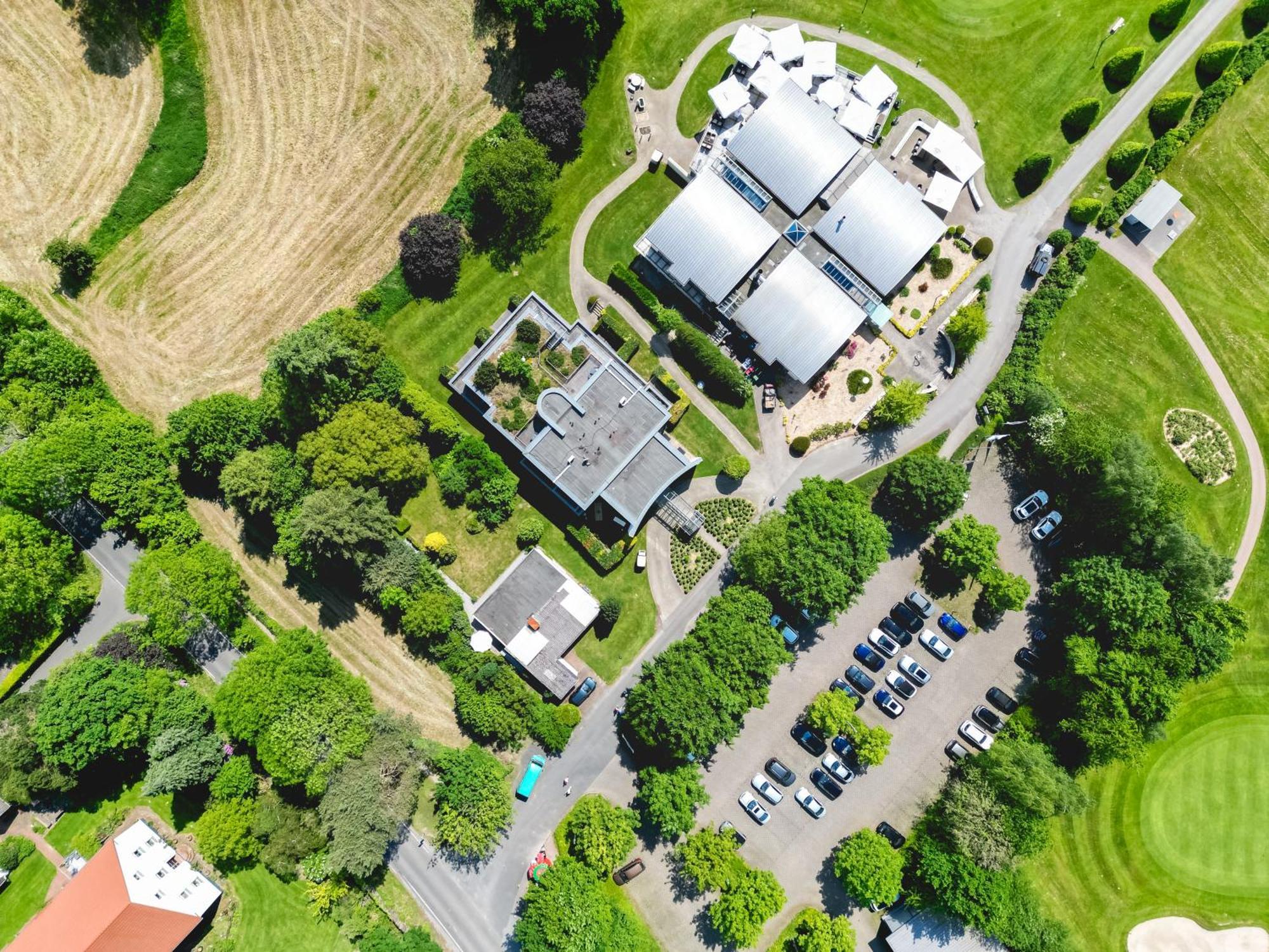 Golfhotel Gut Neuenhof Fröndenberg Esterno foto