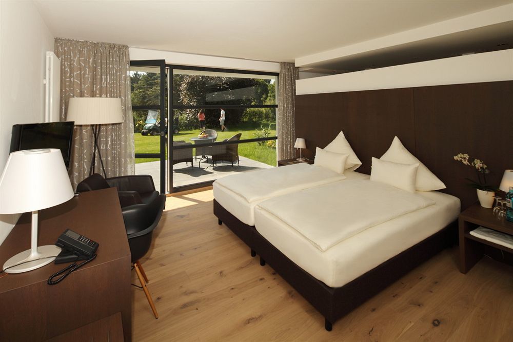 Golfhotel Gut Neuenhof Fröndenberg Esterno foto
