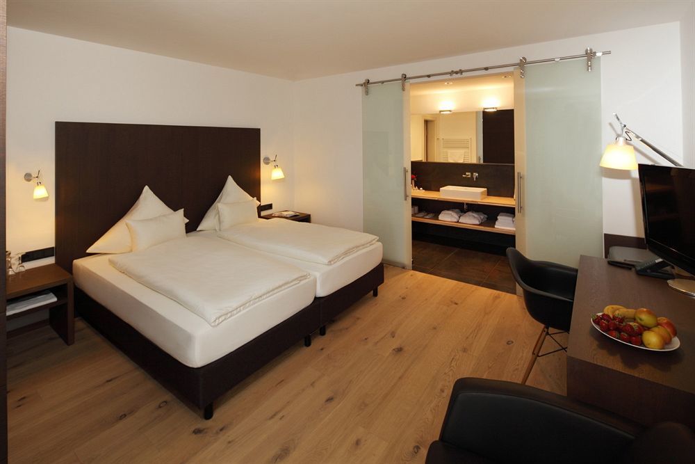 Golfhotel Gut Neuenhof Fröndenberg Esterno foto