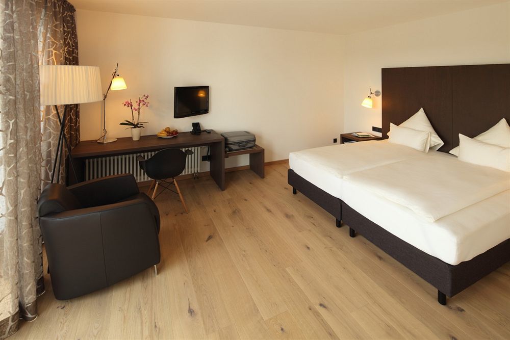 Golfhotel Gut Neuenhof Fröndenberg Esterno foto